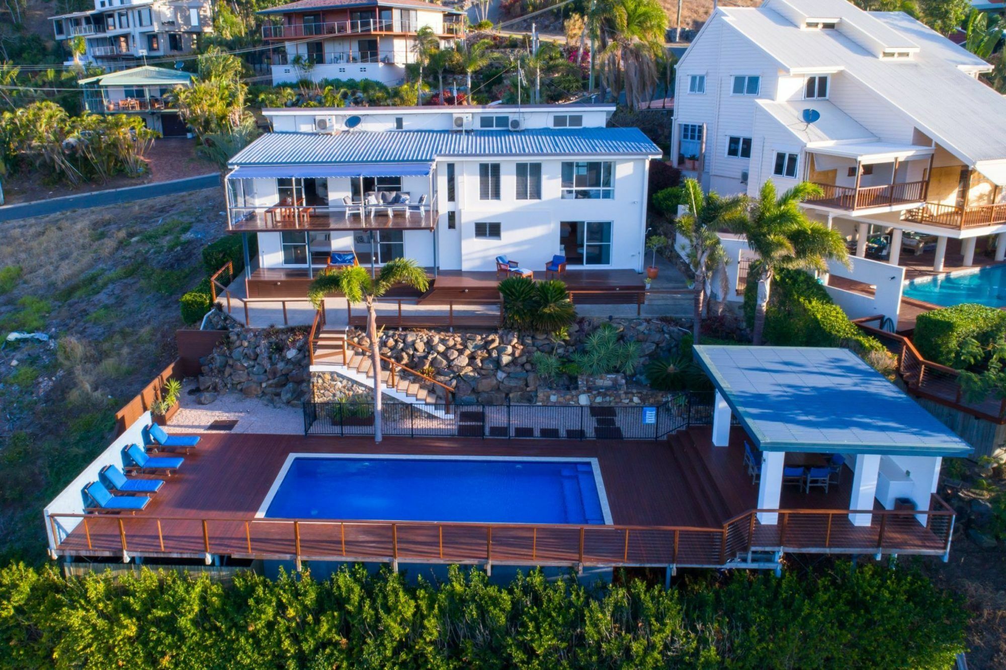 Nautilus On The Hill - Airlie Beach Villa Exterior photo